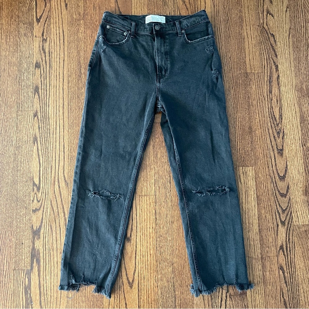 Abercrombie Ankle Straight Ultra High Rise Jean in Black